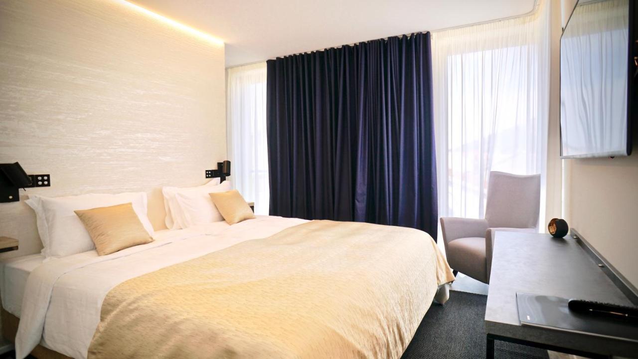 Sky Beach Aparthotel 玛里纳 外观 照片