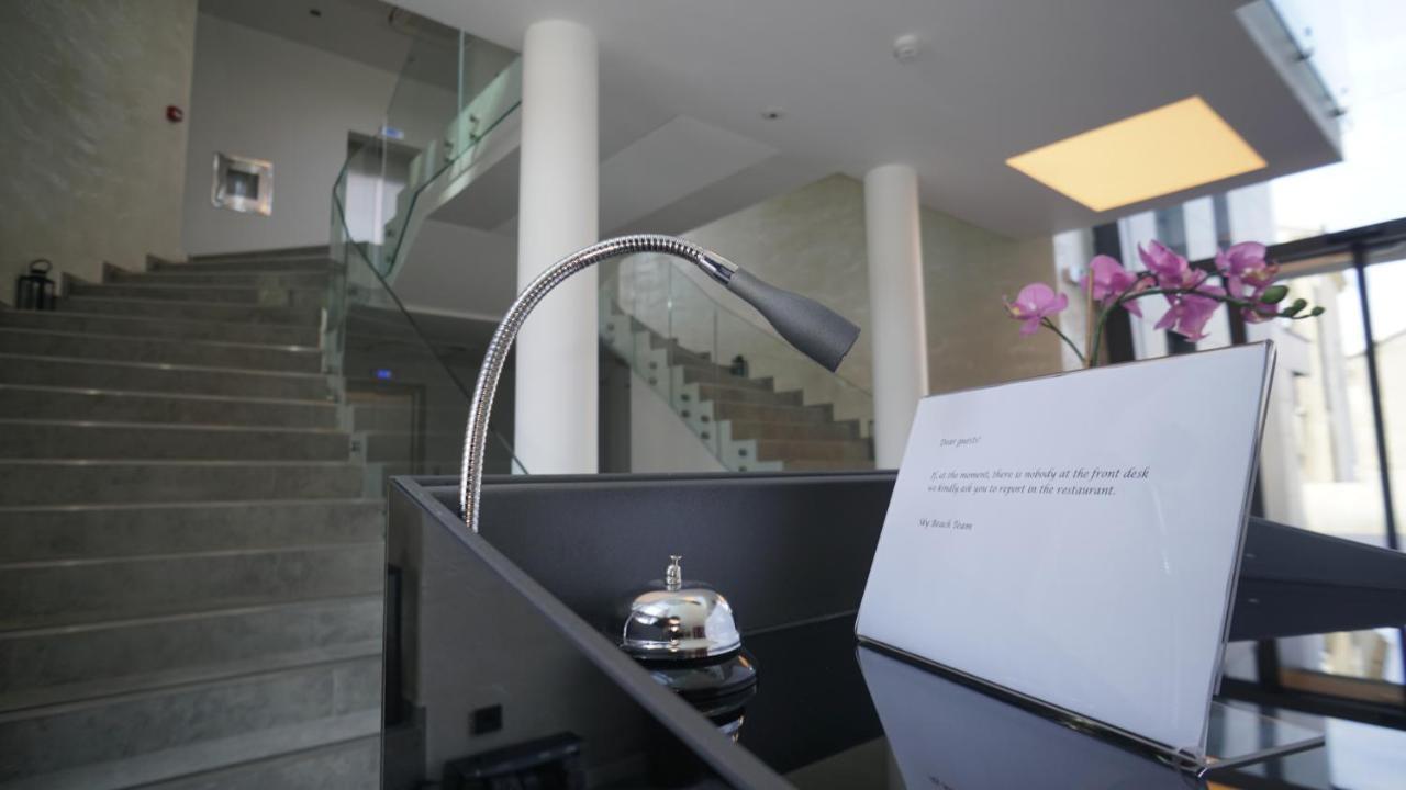 Sky Beach Aparthotel 玛里纳 外观 照片